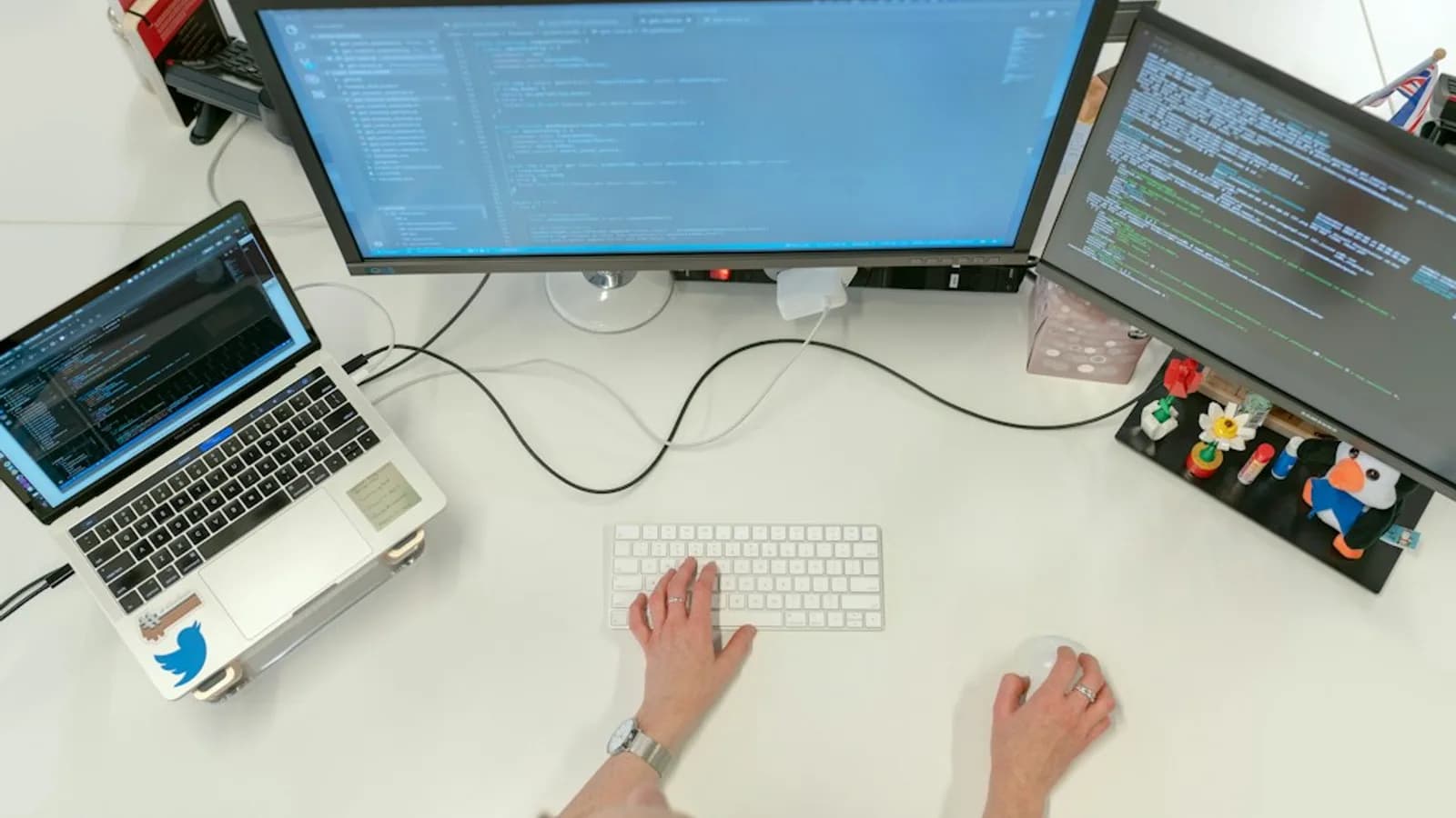 MacBook Neo – czy poradzi sobie z wieloma aplikacjami jednocześnie